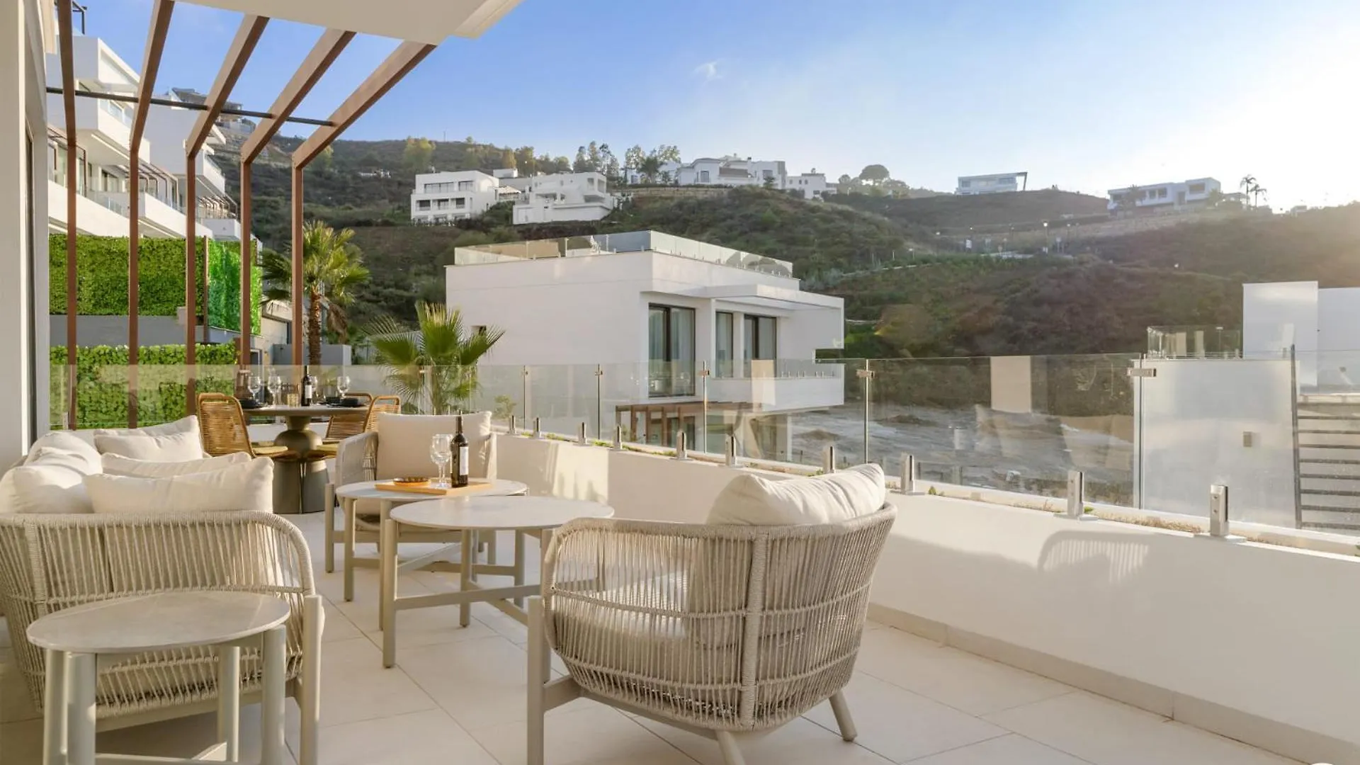 Vivi Homes -Villa Kolibri Pool, Terrace & Golf La Cala De Mijas Spain